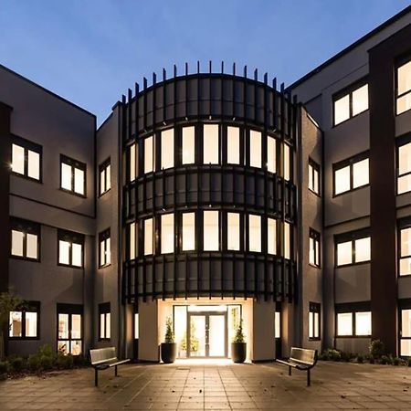 New One Bedroom Luxury Apartment In Solihull Bagian luar foto
